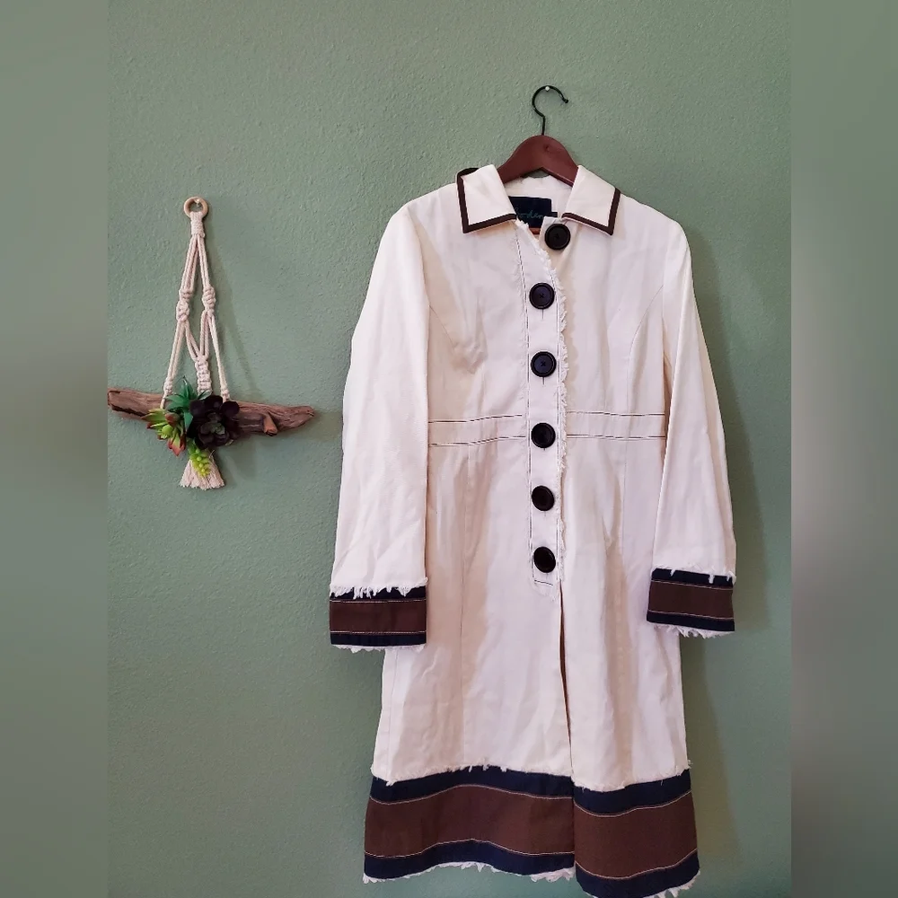#46. Boden long coat size UK 12 US size 8 - Picture 1 of 3